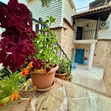 Kalkan Seaside Sharing Pool For 4 People Kas