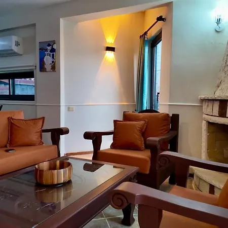 Kalkan Seaside Sharing Pool For 4 People Apartment