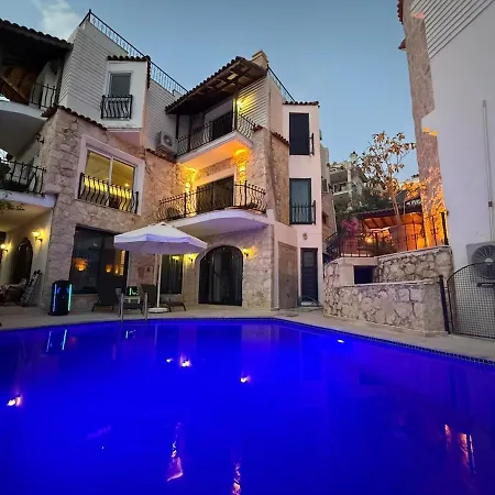 Apartment Kalkan Seaside Sharing Pool For 4 People