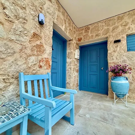 Apartment Kalkan Seaside Sharing Pool For 4 People